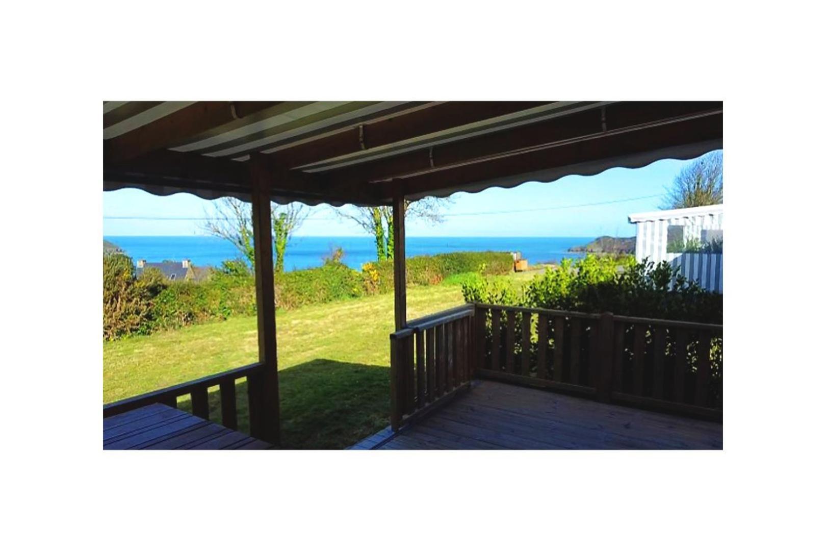 Bungalow Mer Azur. 普卢阿 外观 照片